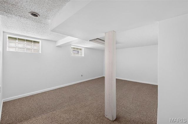 9659 Margo Ann Lane, St Louis, MO 63134