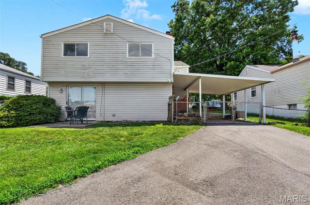 9659 Margo Ann Lane, St Louis, MO 63134