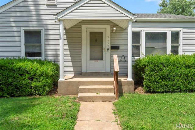 9659 Margo Ann Lane, St Louis, MO 63134
