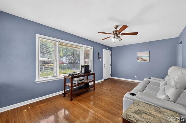 9659 Margo Ann Lane, St Louis, MO 63134
