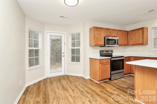 3128 Reid Brook Lane, Charlotte, NC 28208