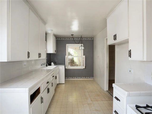 20104 Entradero Avenue, Torrance, CA 90503