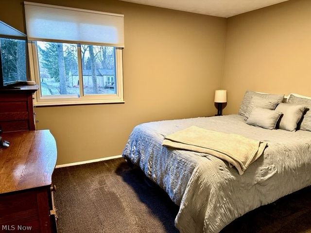 7666 Micawber, Warren, OH 44484