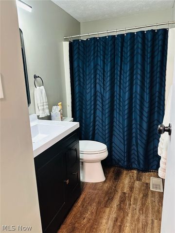 7666 Micawber, Warren, OH 44484