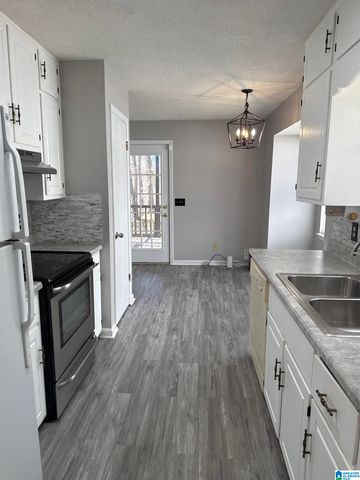 284 STONEBRIDGE ROAD, Irondale, AL 35210