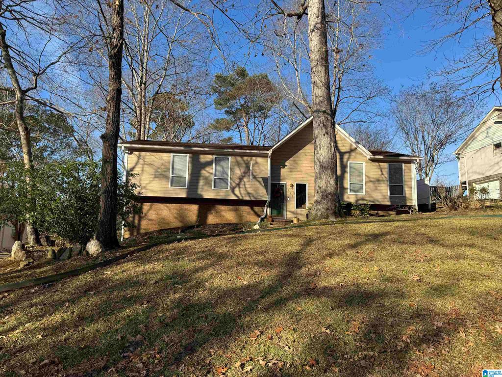 284 STONEBRIDGE ROAD, Irondale, AL 35210