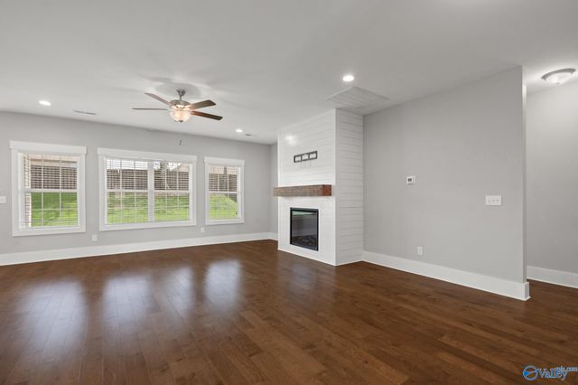 159 Slade Thomas Drive, Meridianville, AL 35759
