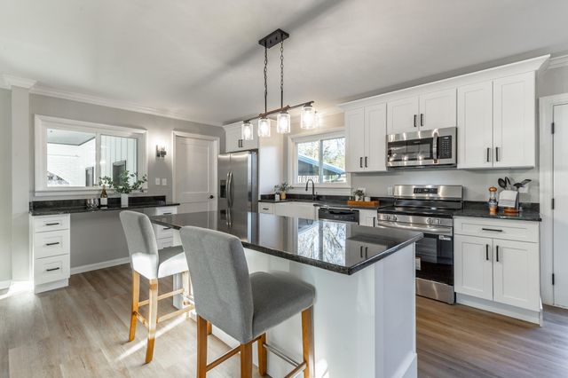 130 Sycamore Drive, Rossville, GA 30741