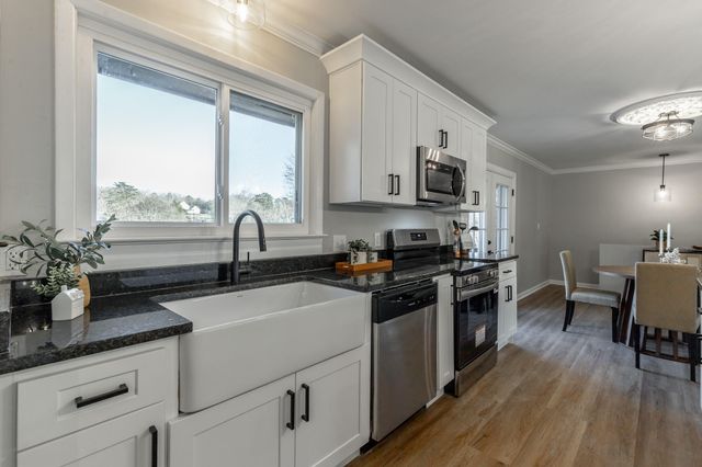 130 Sycamore Drive, Rossville, GA 30741