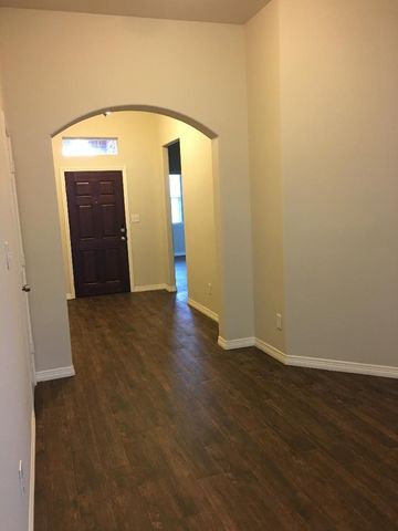 8307 Bay Harbor Circle, Baytown, TX 77523