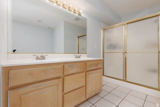 7998 N SAPPHIRE DR, St. George, UT 84770