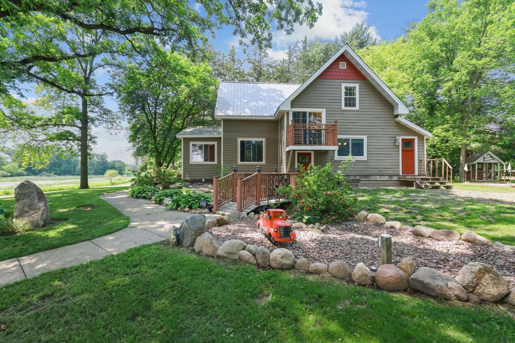 35301 Lily Street NW, Springvale Twp, MN 55008