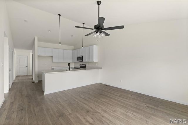 454 Klenke Valley Drive, Union, MO 63084