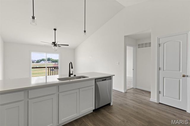 454 Klenke Valley Drive, Union, MO 63084