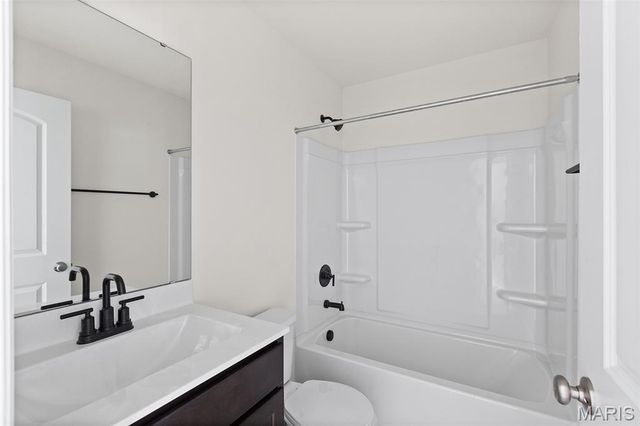 454 Klenke Valley Drive, Union, MO 63084