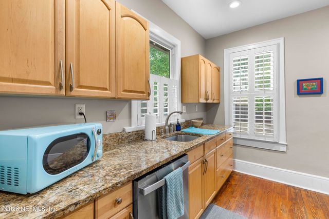 3572 HERSCHEL Street, Jacksonville, FL 32205