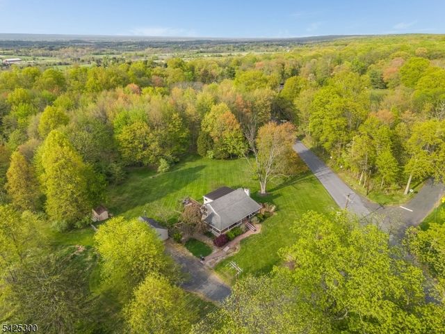 200 Mountain Rd, East Amwell Twp., NJ 08551