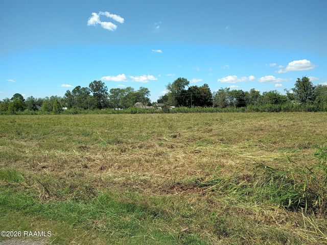 000 Doyle Melancon Road C-1, Breaux Bridge, LA 70517