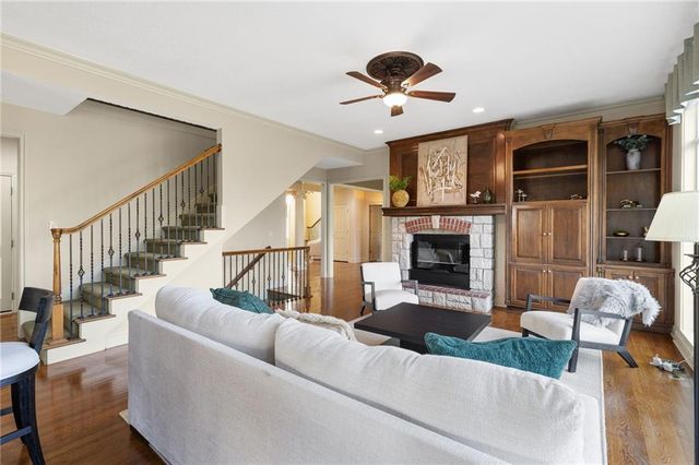 18125 Windsor Drive, Stilwell, KS 66085