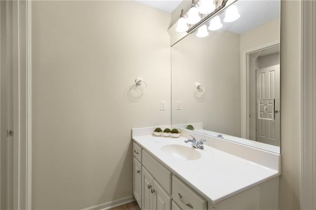 18125 Windsor Drive, Stilwell, KS 66085