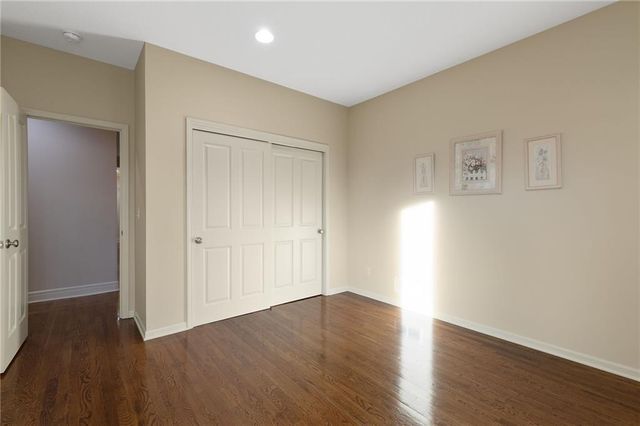 18125 Windsor Drive, Stilwell, KS 66085