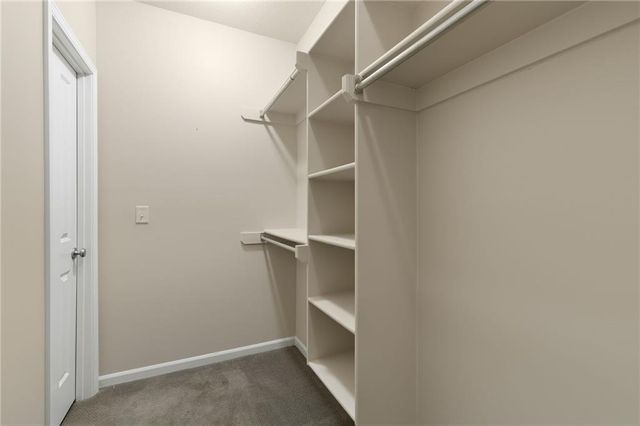 18125 Windsor Drive, Stilwell, KS 66085