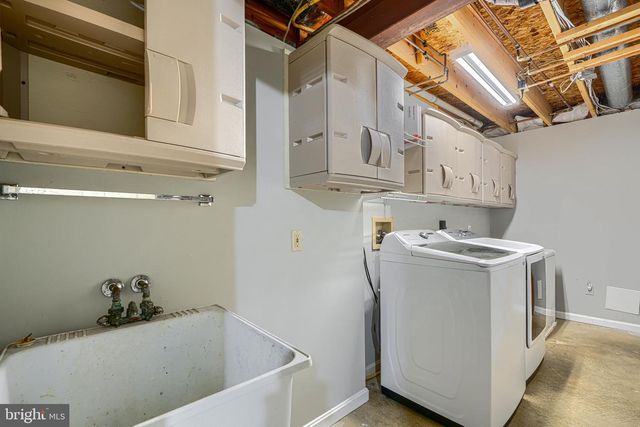 8301 WHITEBARK CT, Ellicott City, MD 21043