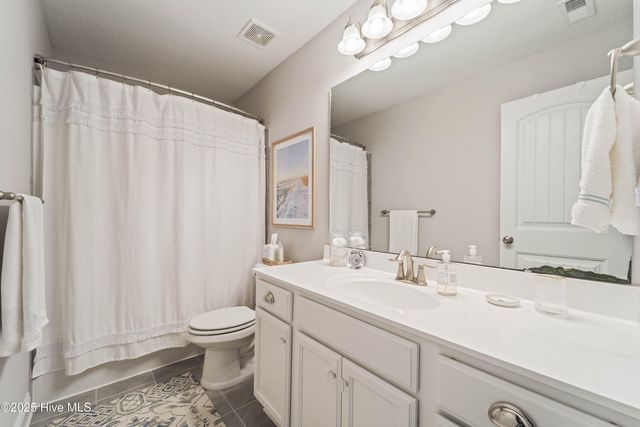 208 Wood House Drive, Jacksonville, NC 28546