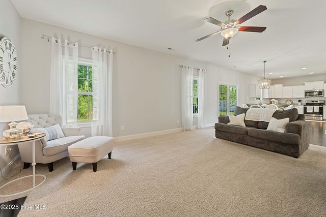 208 Wood House Drive, Jacksonville, NC 28546