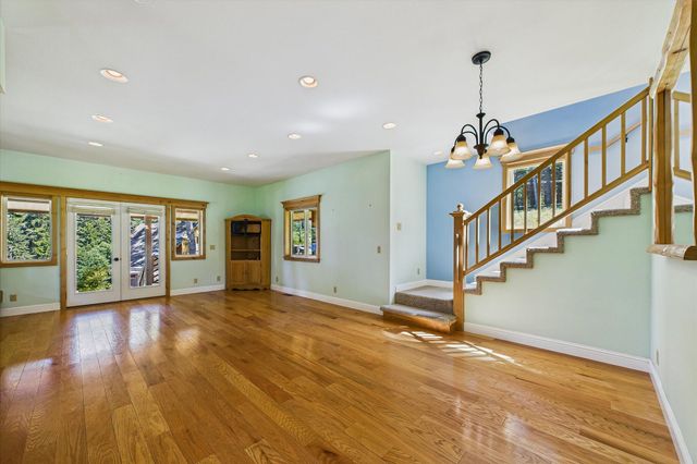 758 Beach Road, Shelter Cove, CA 95589