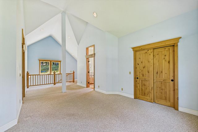 758 Beach Road, Shelter Cove, CA 95589