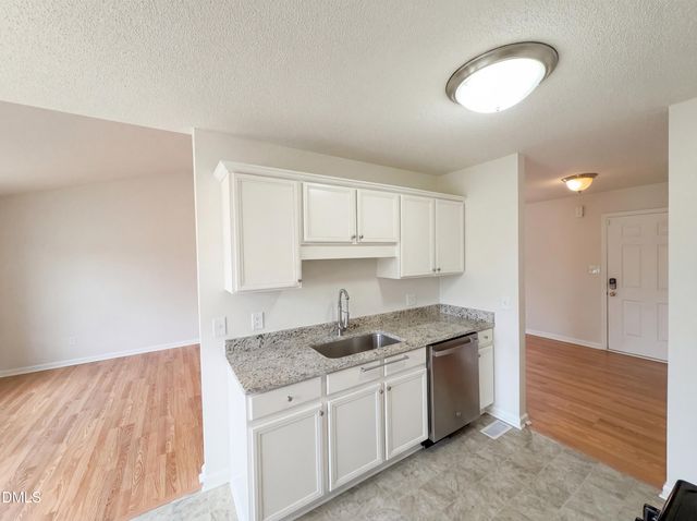 83 Eagle Rock Place, Clayton, NC 27520