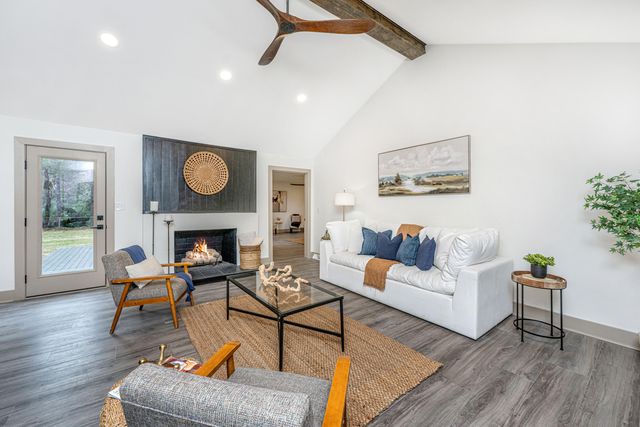 1561 Montclair Street, Charleston, SC 29407