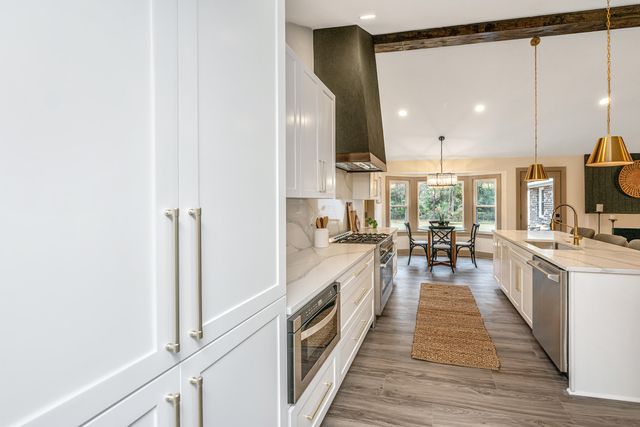 1561 Montclair Street, Charleston, SC 29407