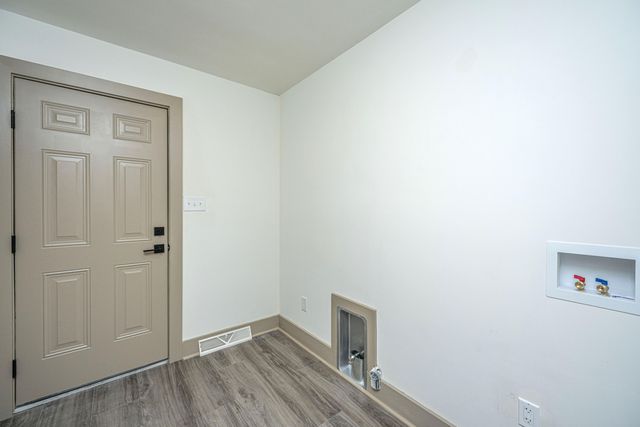 1561 Montclair Street, Charleston, SC 29407