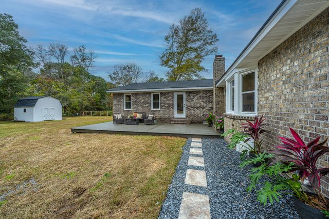 1561 Montclair Street, Charleston, SC 29407