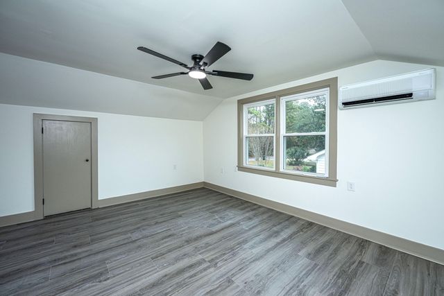 1561 Montclair Street, Charleston, SC 29407