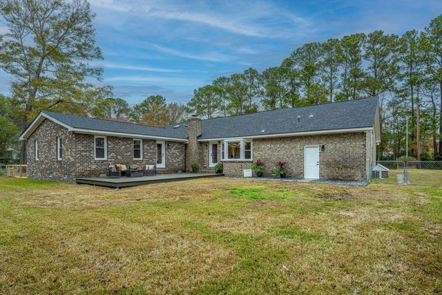 1561 Montclair Street, Charleston, SC 29407