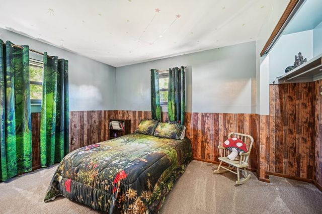 1800 Lakehill Court, Columbus, OH 43229