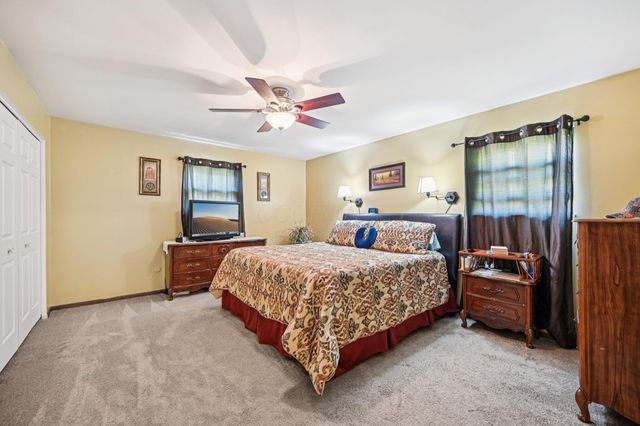 1800 Lakehill Court, Columbus, OH 43229