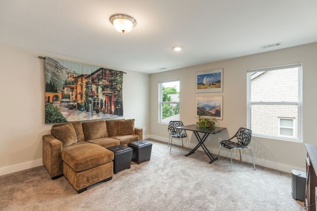 1024 Nave Ct, Nashville, TN 37214