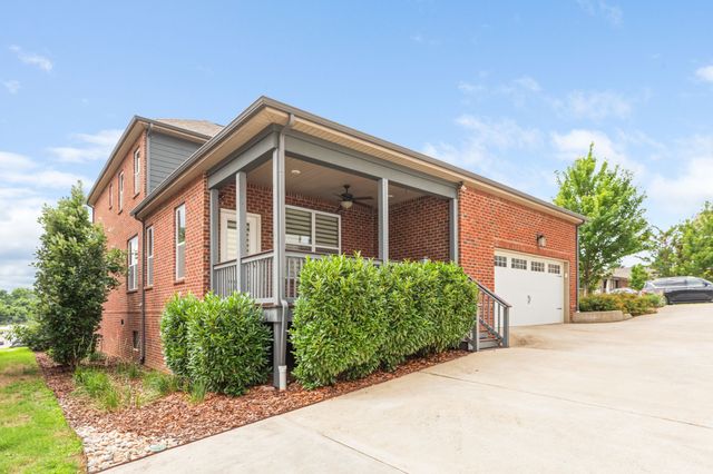 1024 Nave Ct, Nashville, TN 37214