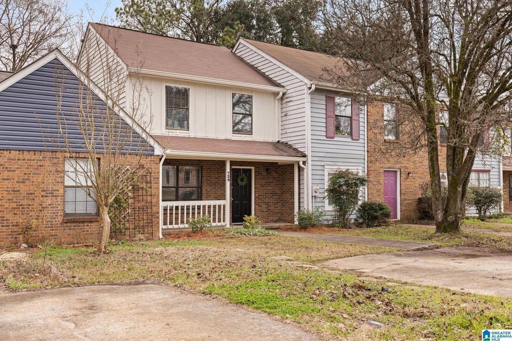 729 CAHABA MANOR COURT, Pelham, AL 35124