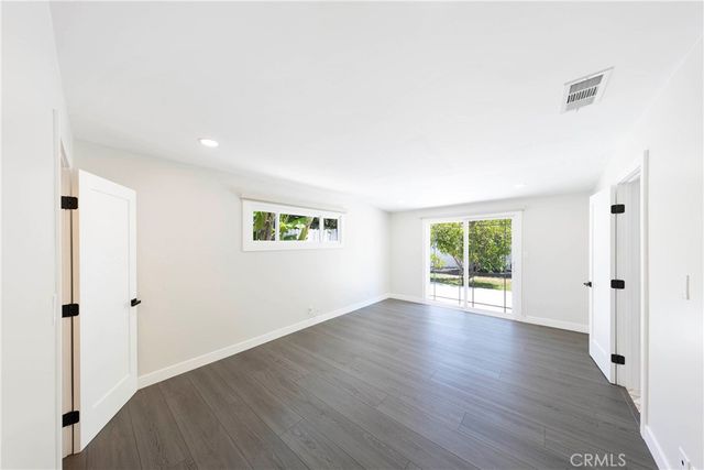 12282 Newport Avenue, North Tustin, CA 92705