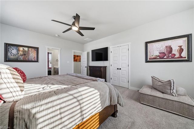 238 Hessian LOOP, Chesapeake, VA 23322