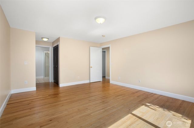 1012 179th Place NE, Bellevue, WA 98008