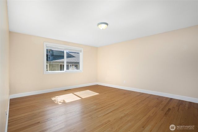 1012 179th Place NE, Bellevue, WA 98008