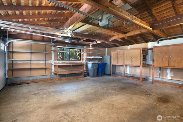 1012 179th Place NE, Bellevue, WA 98008