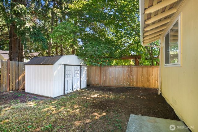 1012 179th Place NE, Bellevue, WA 98008