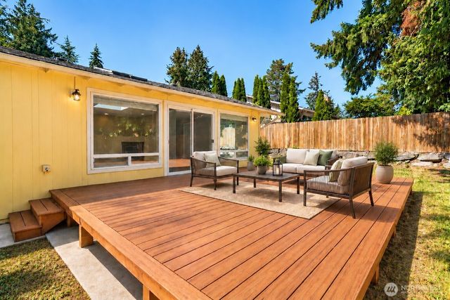 1012 179th Place NE, Bellevue, WA 98008